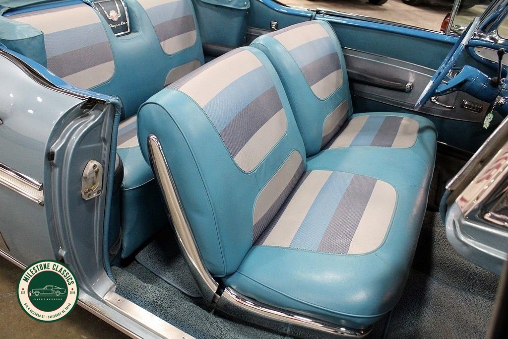 1958 Chevrolet Impala Convertible photo 14