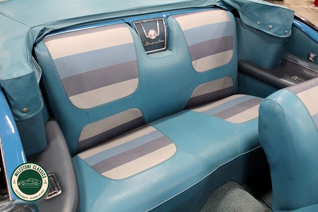 1958 Chevrolet Impala Convertible photo 15