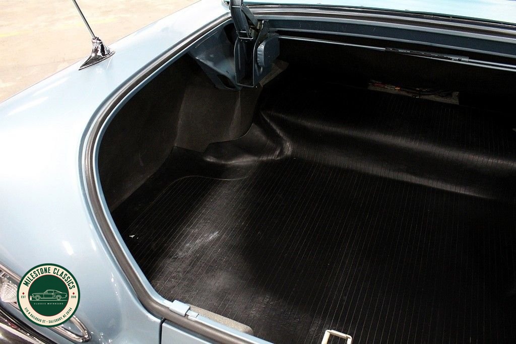 1958 Chevrolet Impala Convertible photo 26