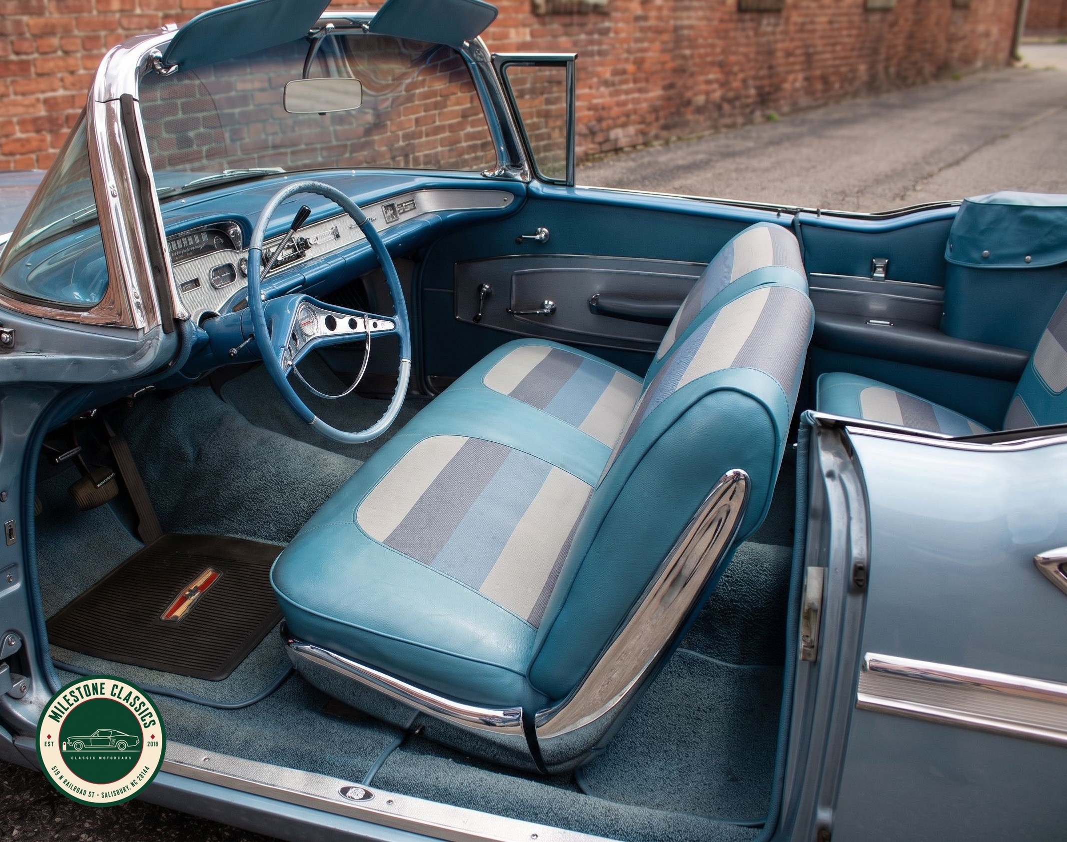 1958 Chevrolet Impala Convertible photo 10