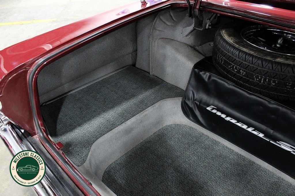 1964 Chevrolet Impala SS photo 29