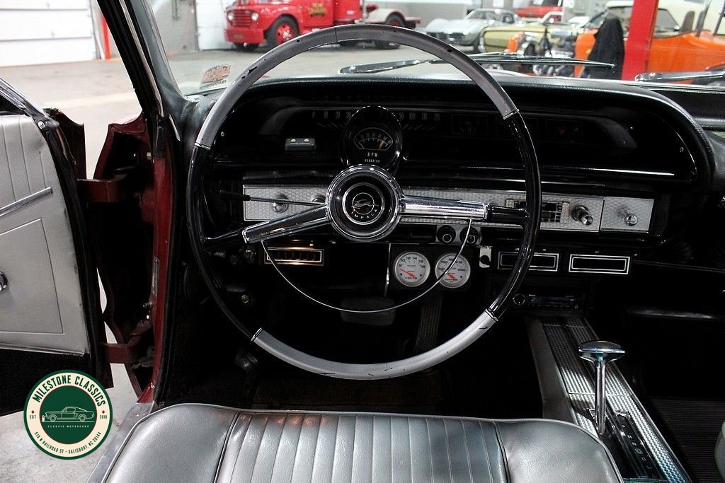 1964 Chevrolet Impala SS photo 33