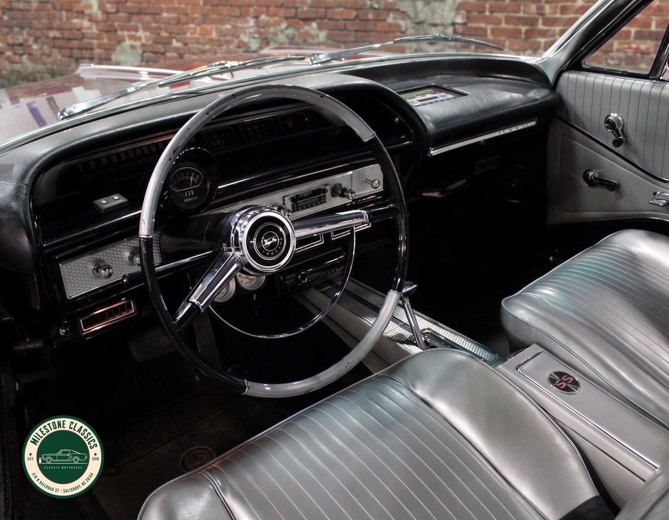 1964 Chevrolet Impala SS photo 13