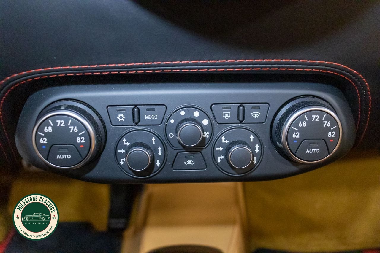 2013 Ferrari 458 Italia Spider photo 50