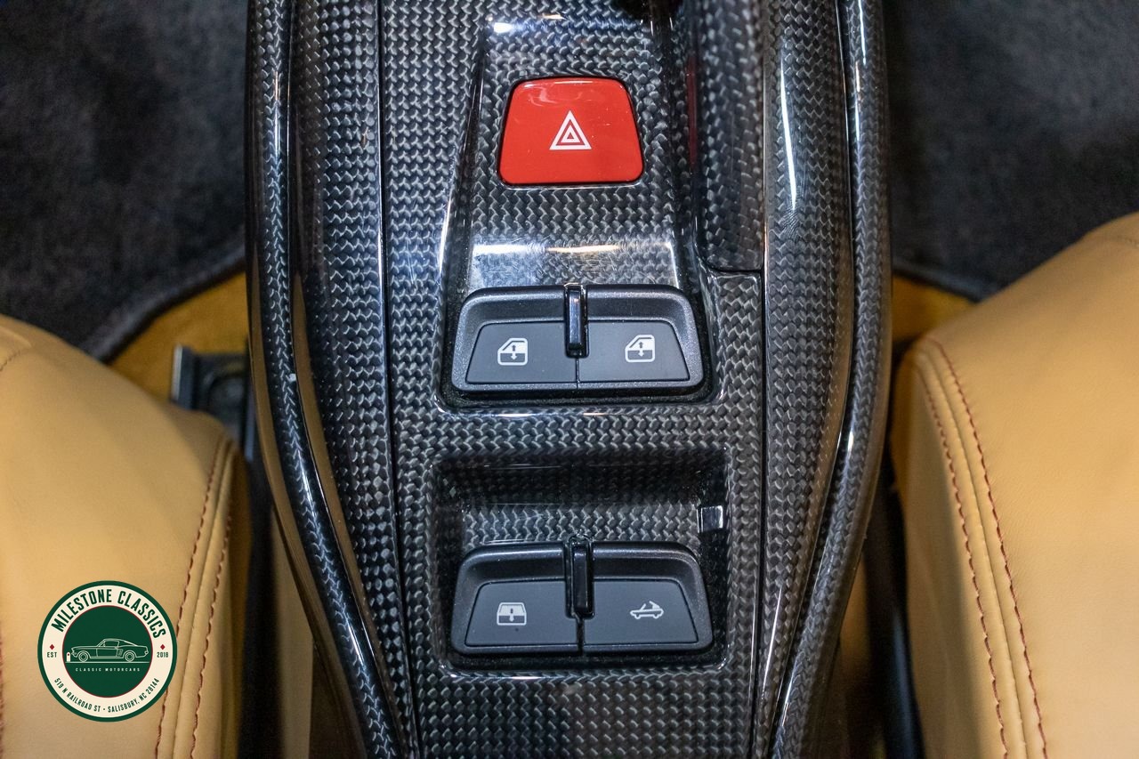 2013 Ferrari 458 Italia Spider photo 51