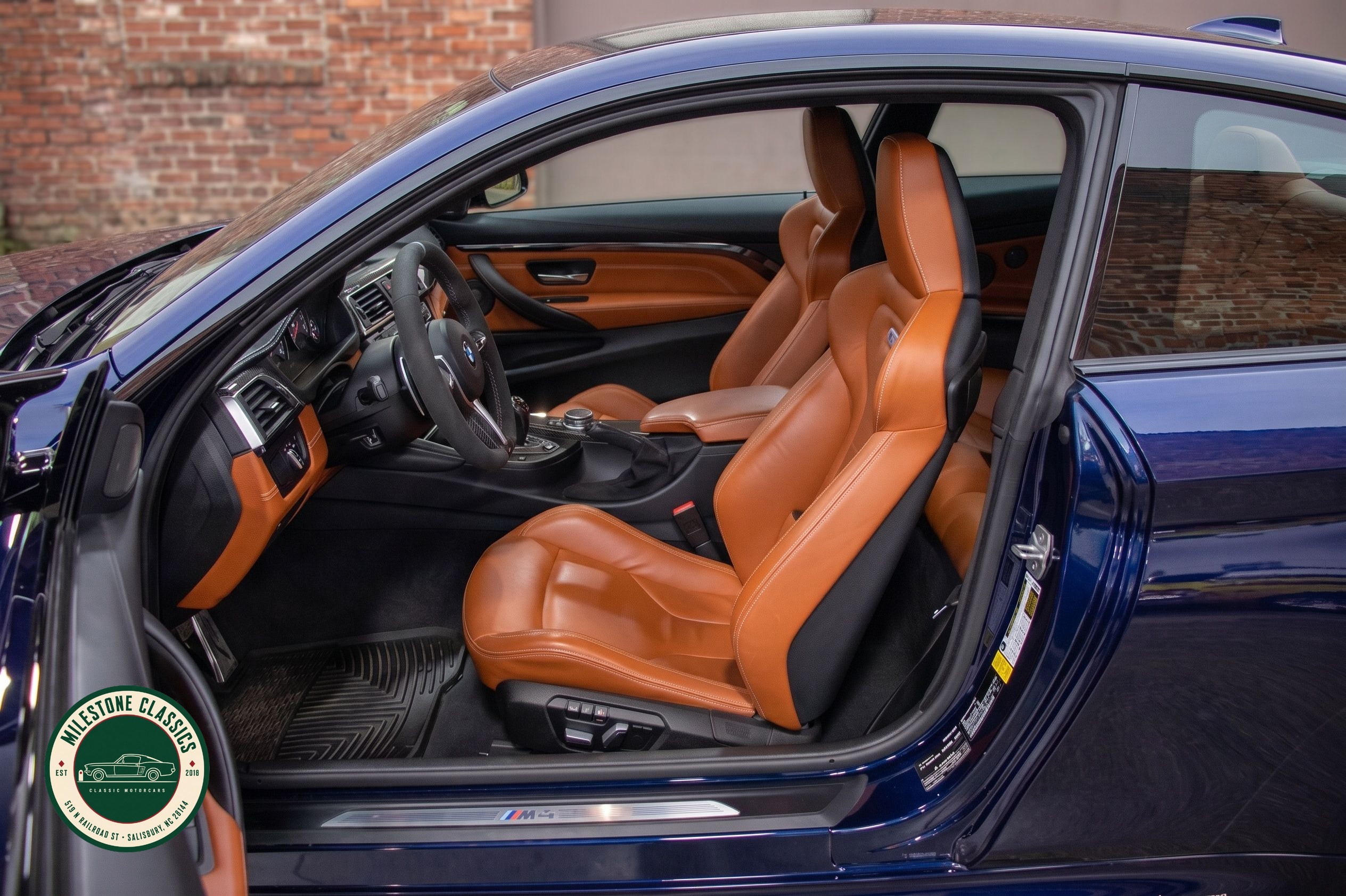 2017 BMW M4 Competition photo 10
