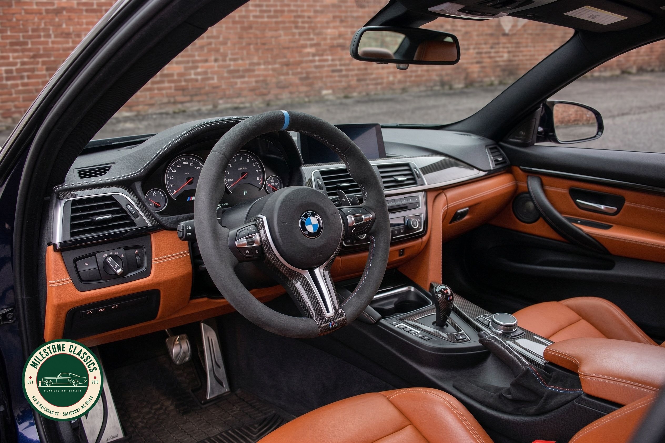 2017 BMW M4 Competition photo 12