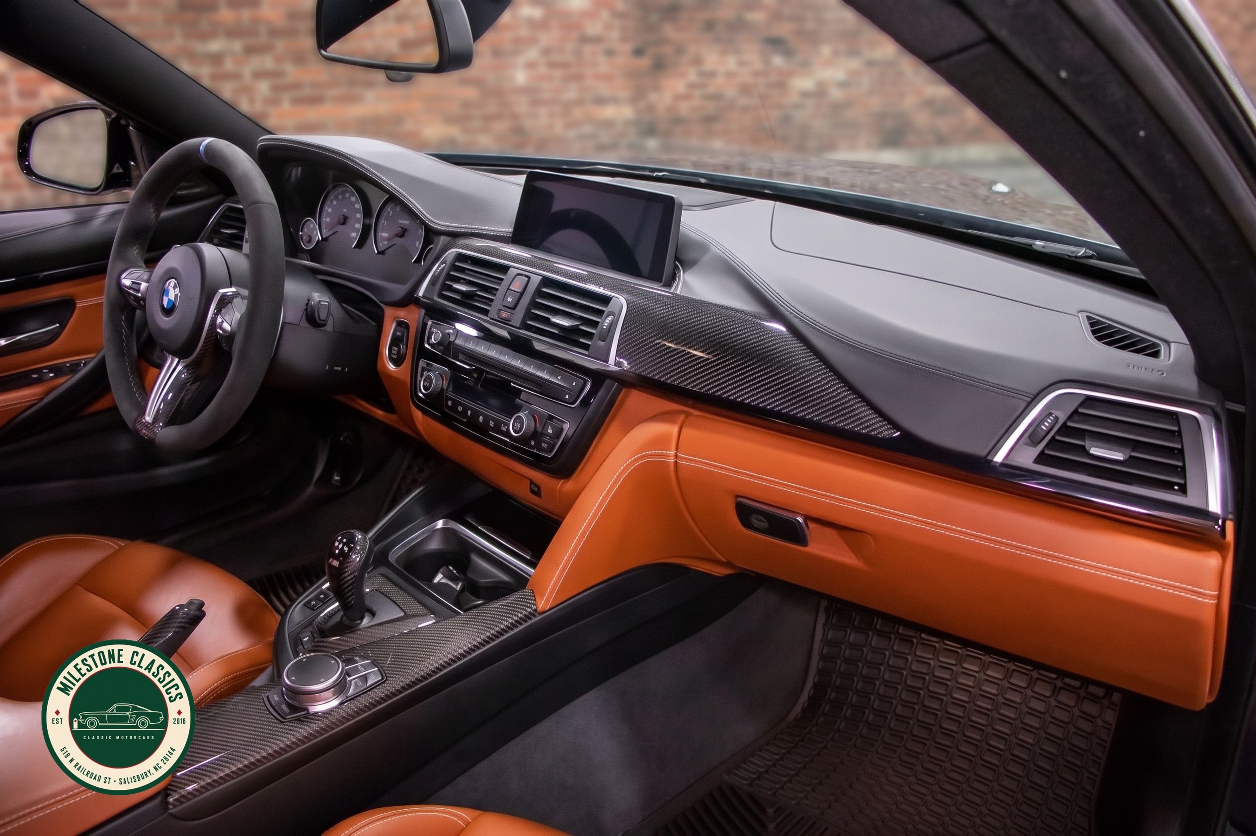 2017 BMW M4 Competition photo 14