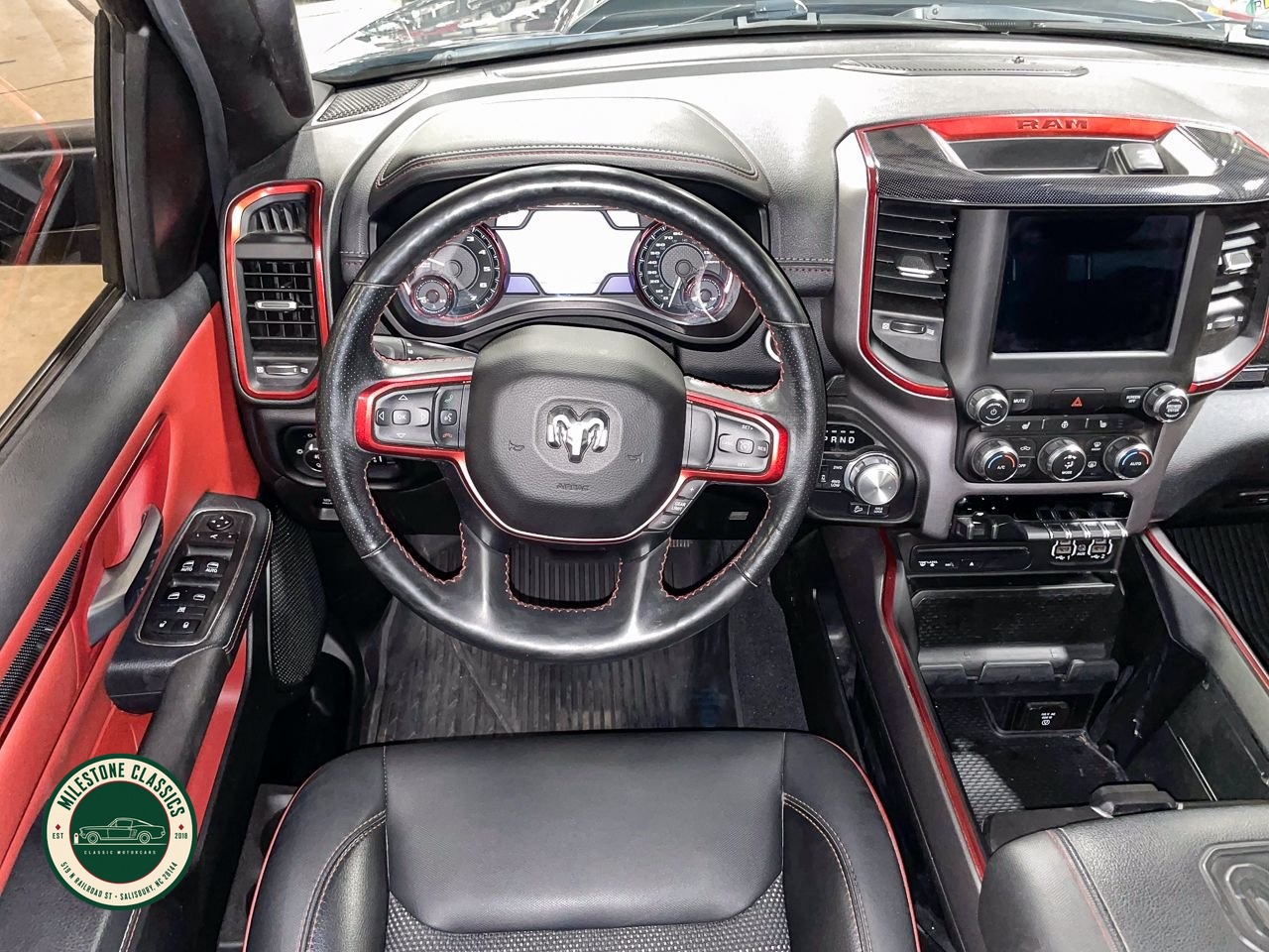 2019 Ram 1500 Rebel Crew Cab 4x4 photo 16