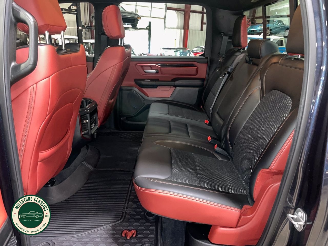2019 Ram 1500 Rebel Crew Cab 4x4 photo 17