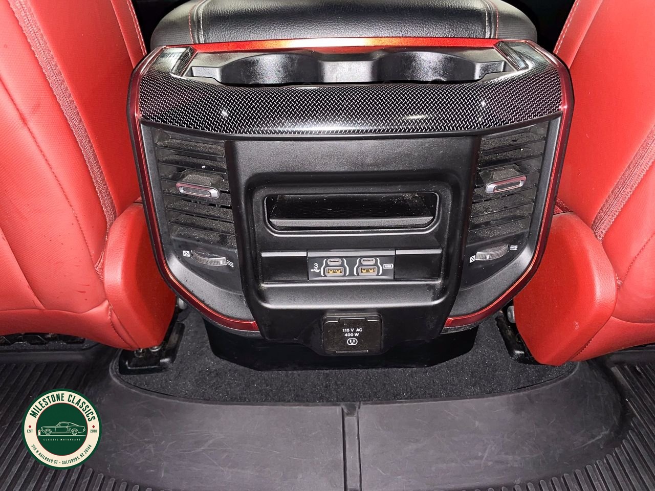 2019 Ram 1500 Rebel Crew Cab 4x4 photo 37