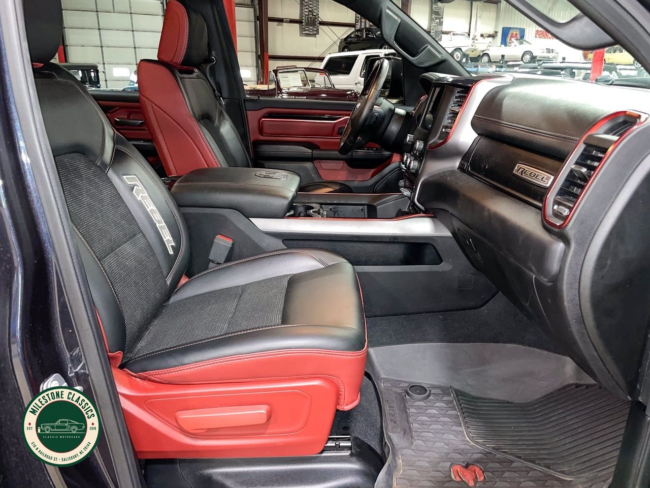 2019 Ram 1500 Rebel Crew Cab 4x4 photo 42