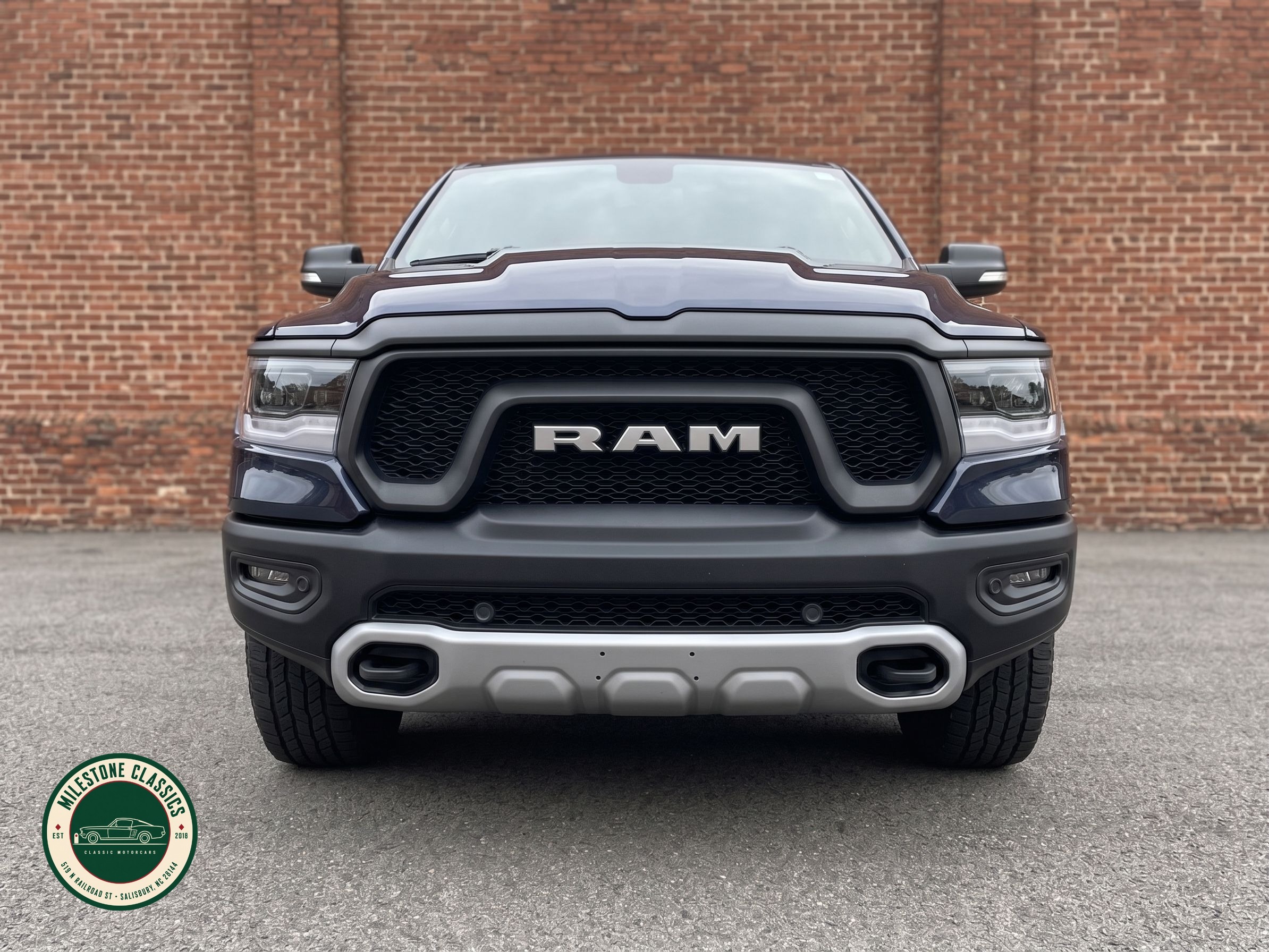 2019 Ram 1500 Rebel Crew Cab 4x4 photo 2