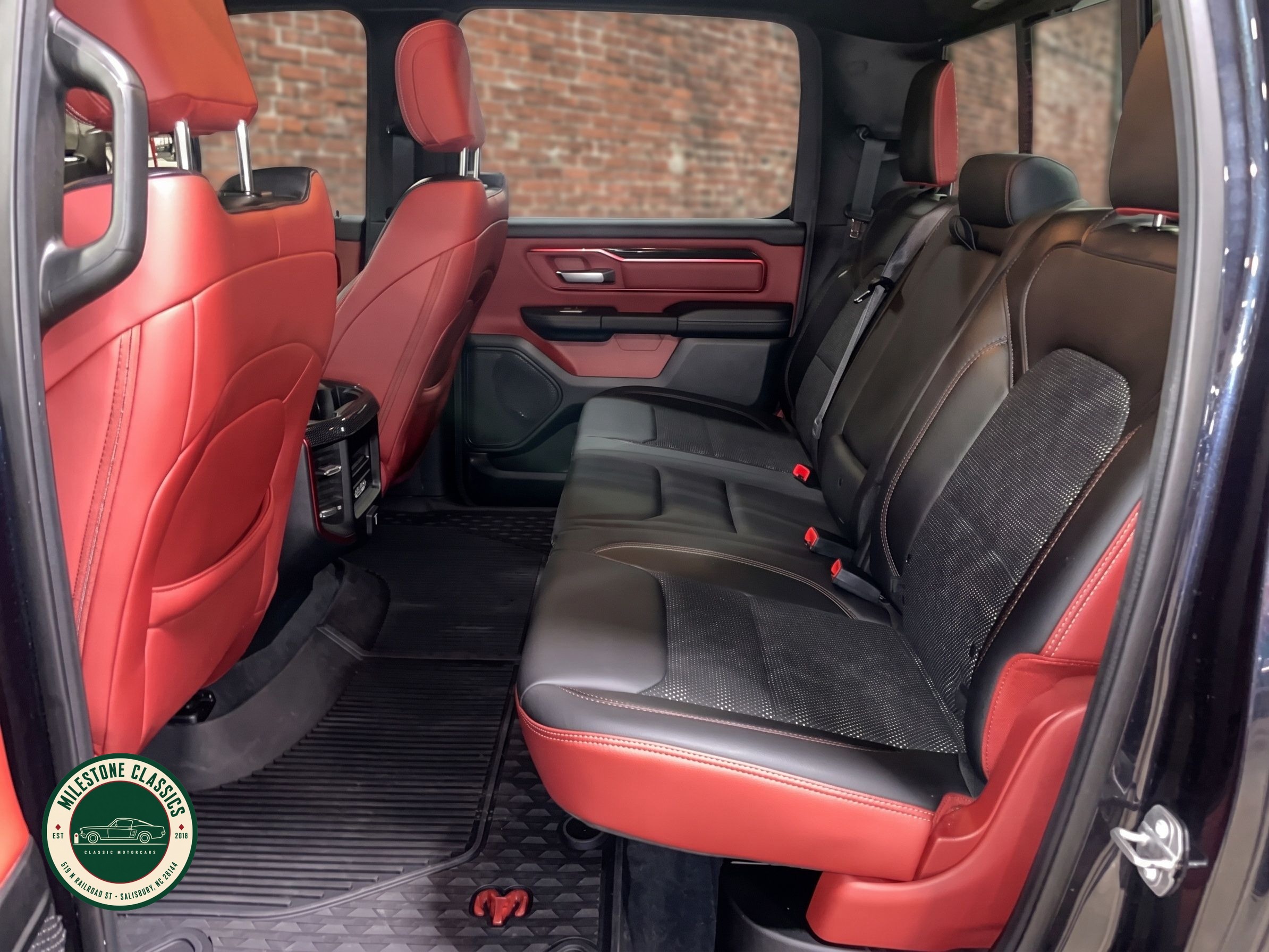 2019 Ram 1500 Rebel Crew Cab 4x4 photo 13