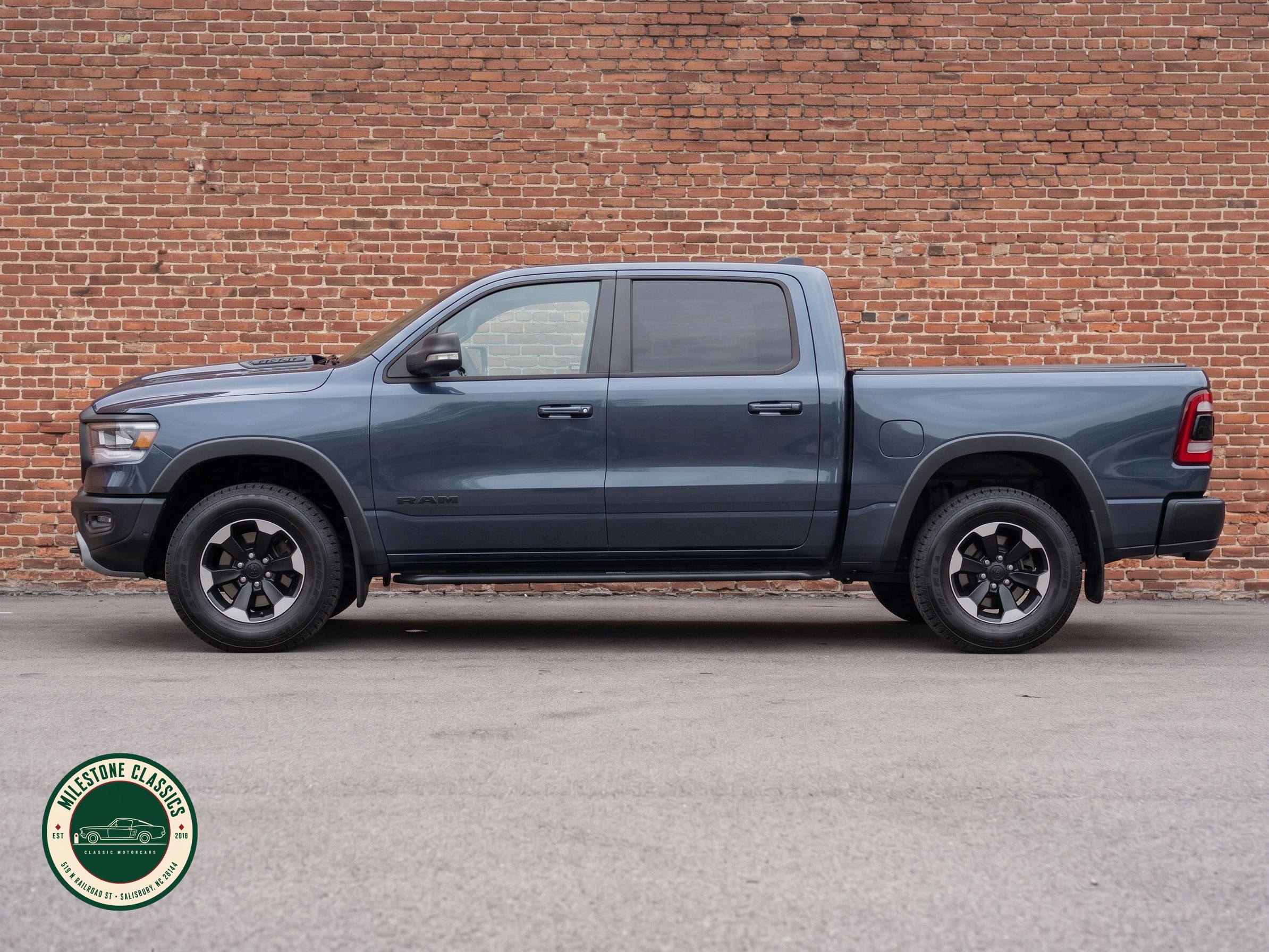 2019 Ram 1500 Rebel Crew Cab 4x4 photo 5