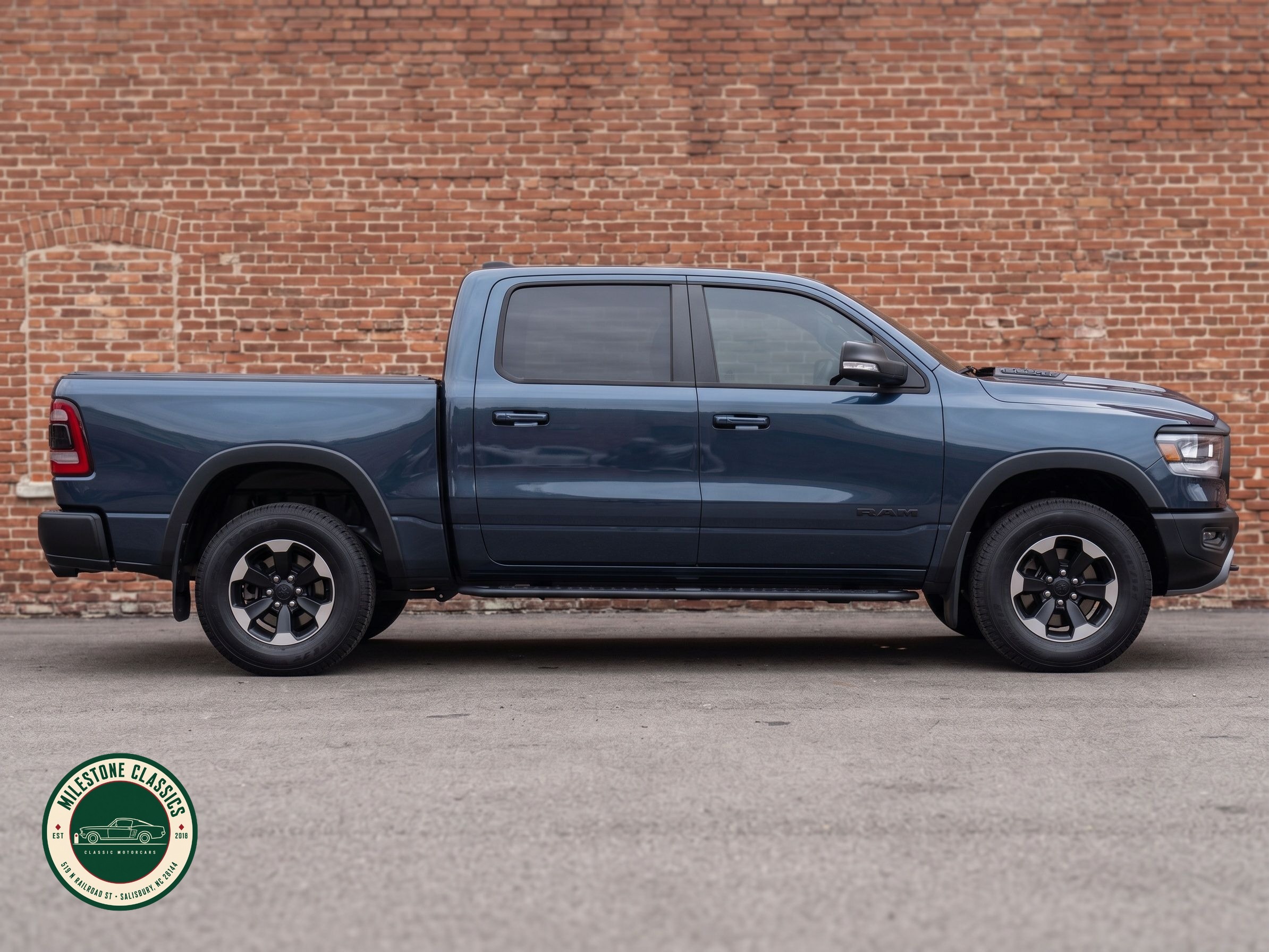 2019 Ram 1500 Rebel Crew Cab 4x4 photo 6