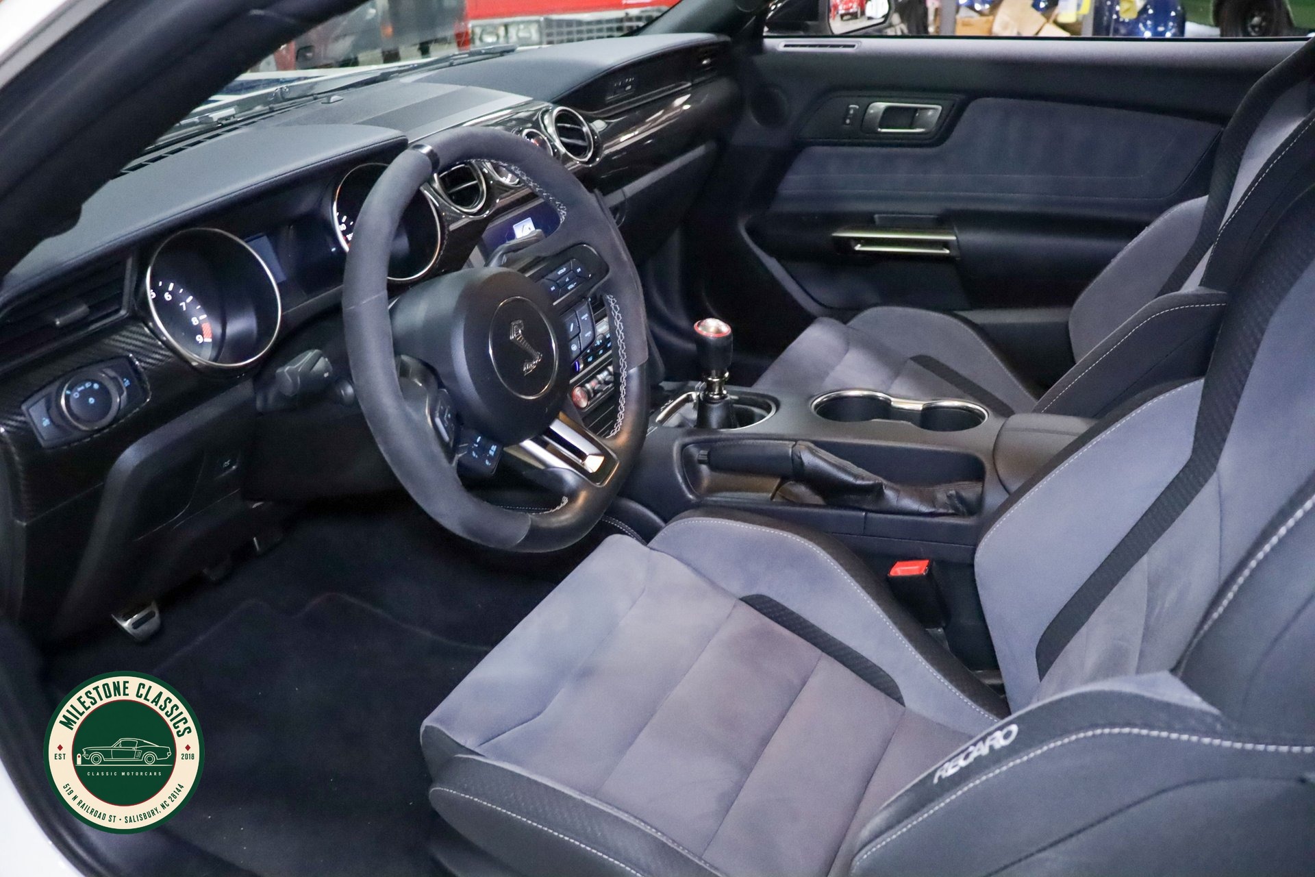 2020 Ford Mustang GT350 photo 25