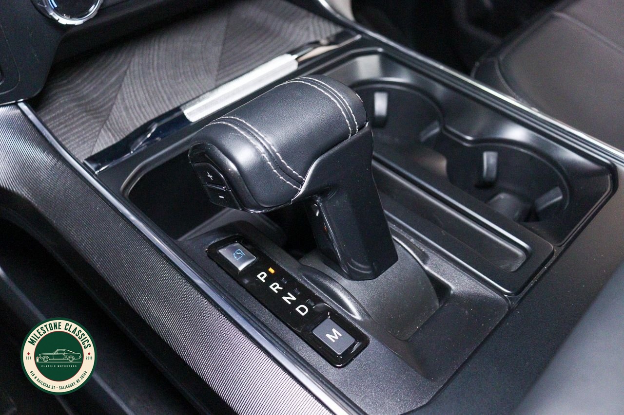2023 Ford F150 Platinum photo 17