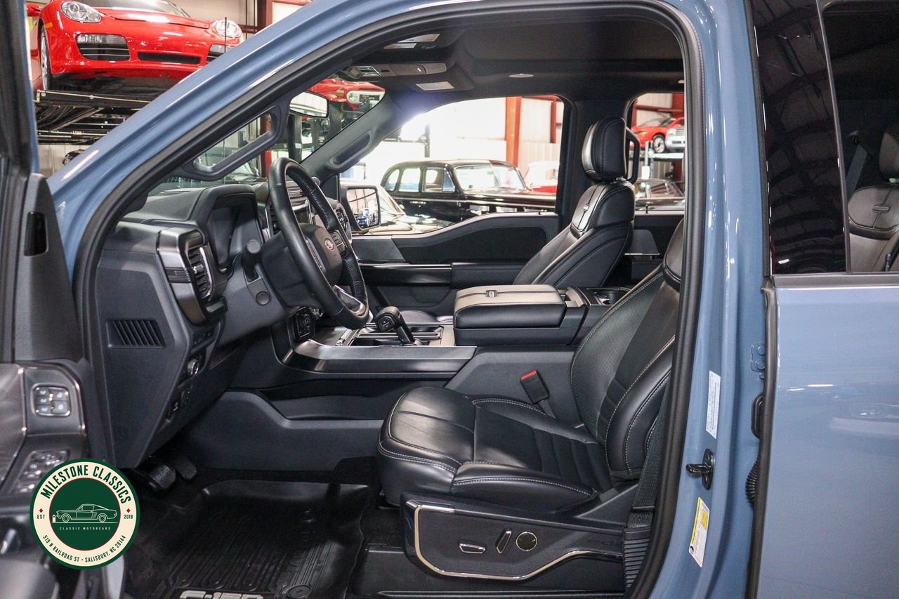 2023 Ford F150 Platinum photo 28