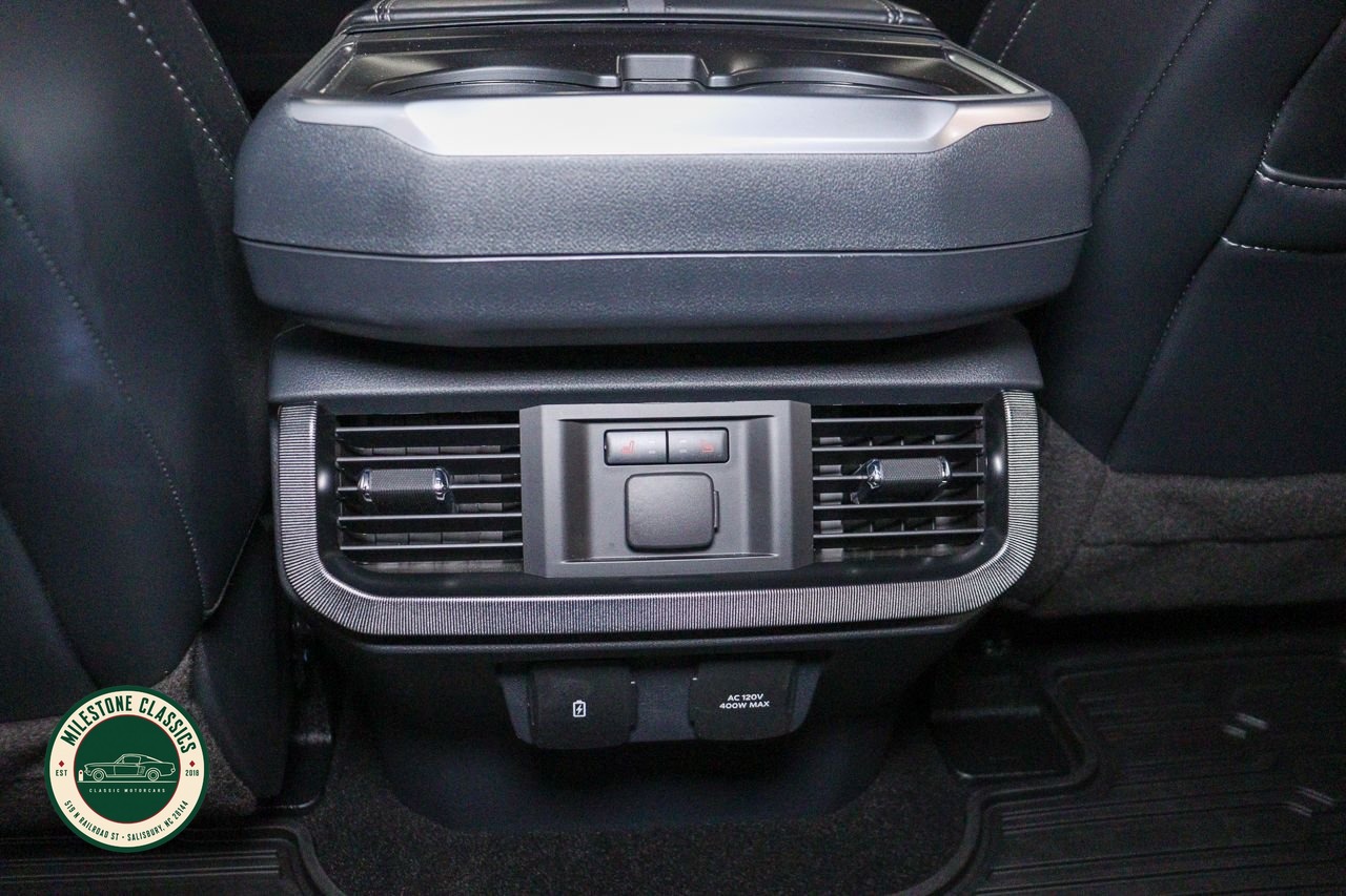 2023 Ford F150 Platinum photo 37
