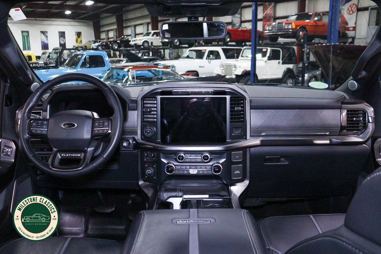 2023 Ford F150 Platinum photo 38