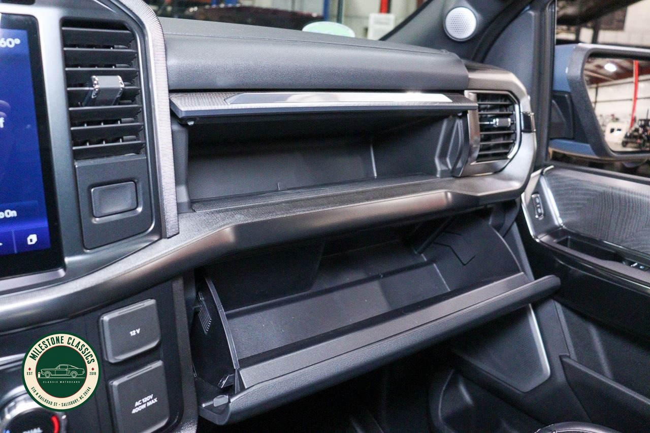 2023 Ford F150 Platinum photo 56