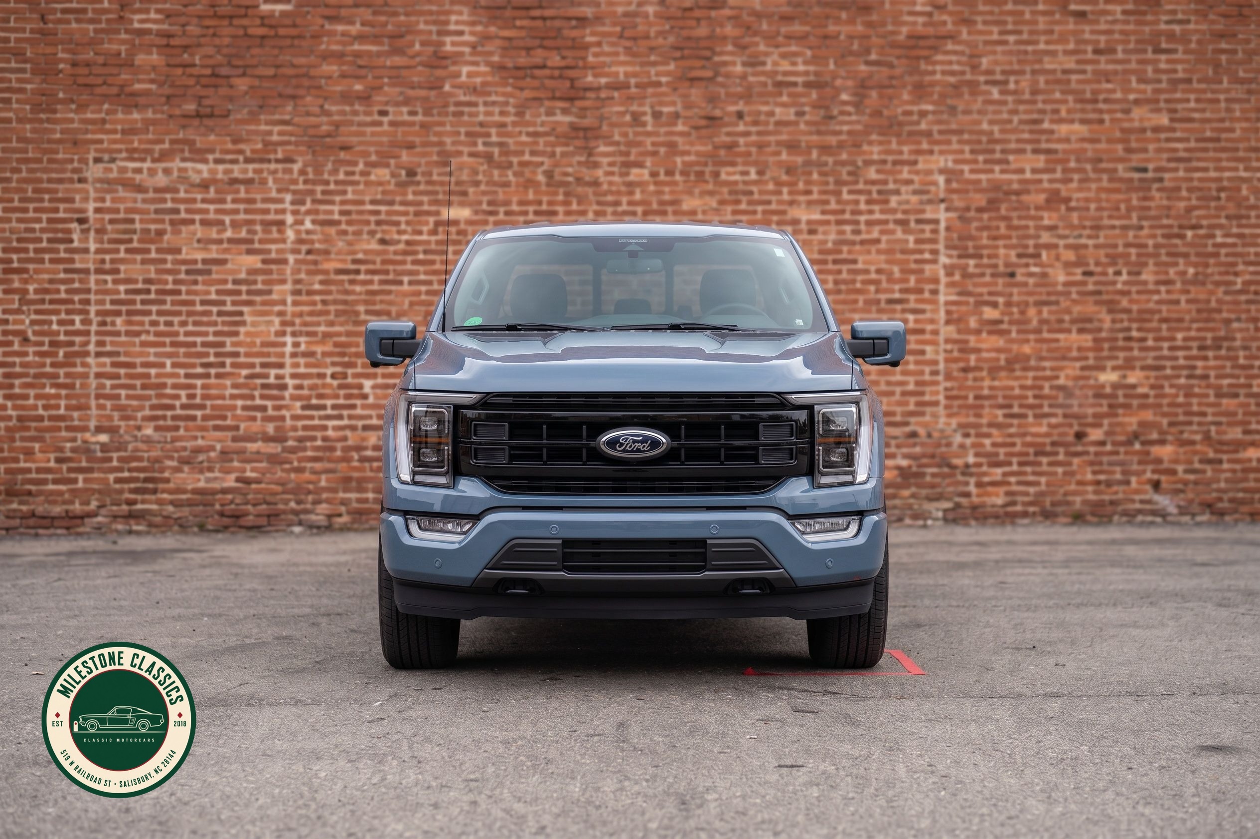 2023 Ford F150 Platinum photo 3