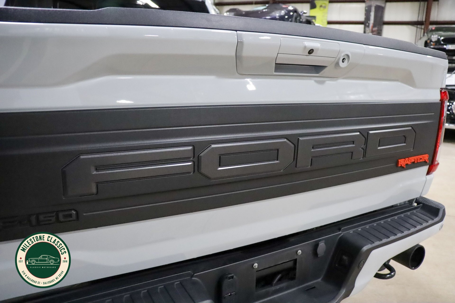 2023 Ford F150 Raptor photo 17
