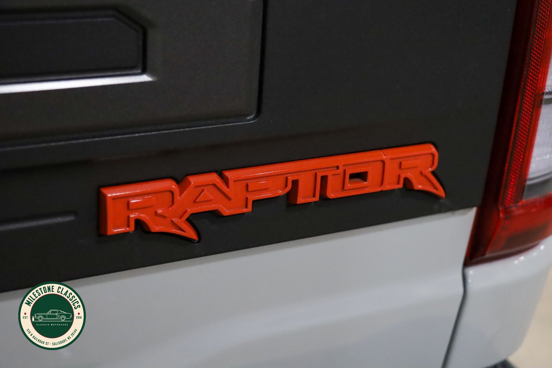 2023 Ford F150 Raptor photo 19
