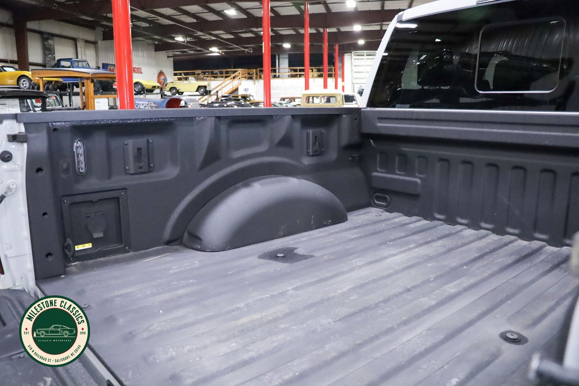 2023 Ford F150 Raptor photo 35