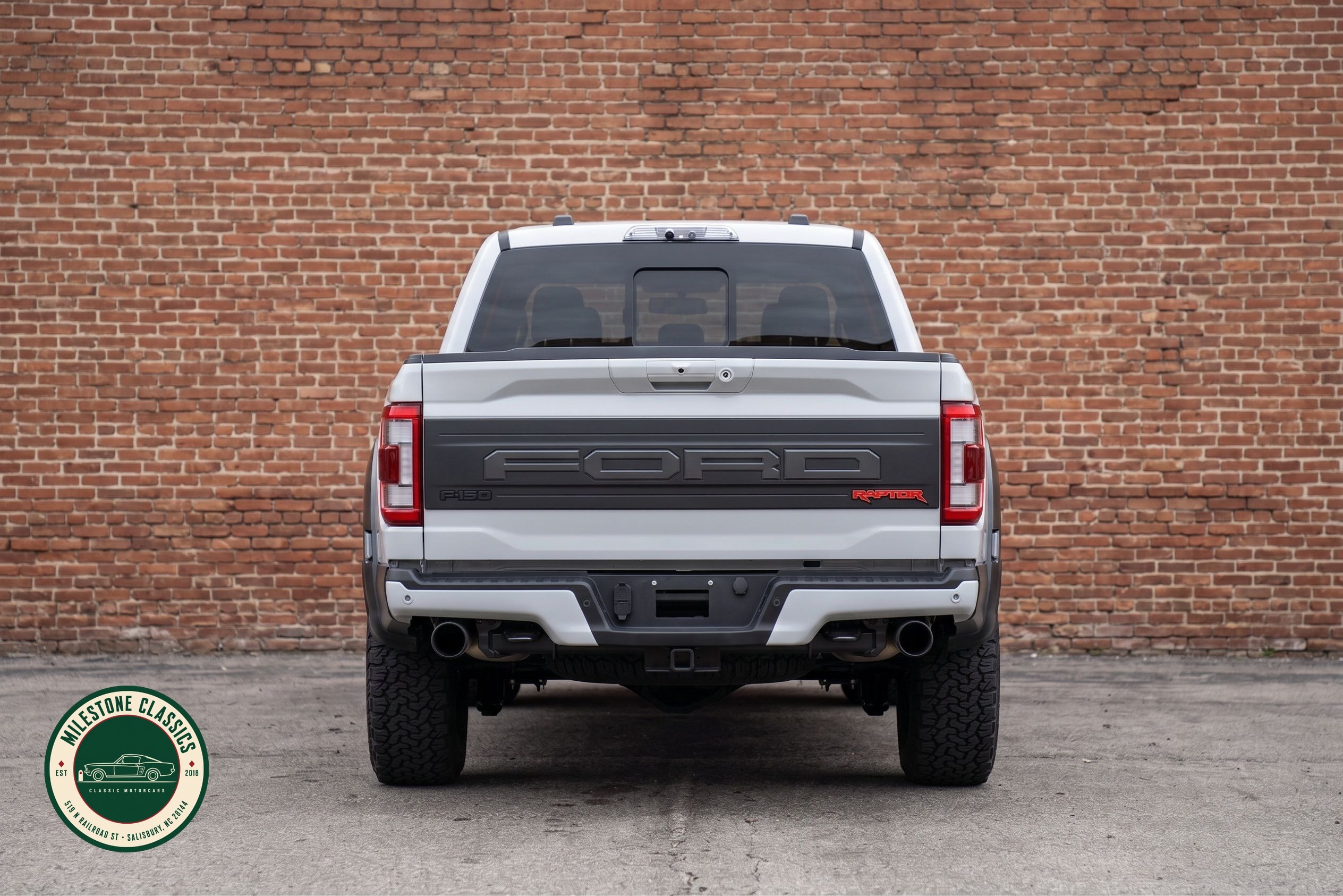2023 Ford F150 Raptor photo 8